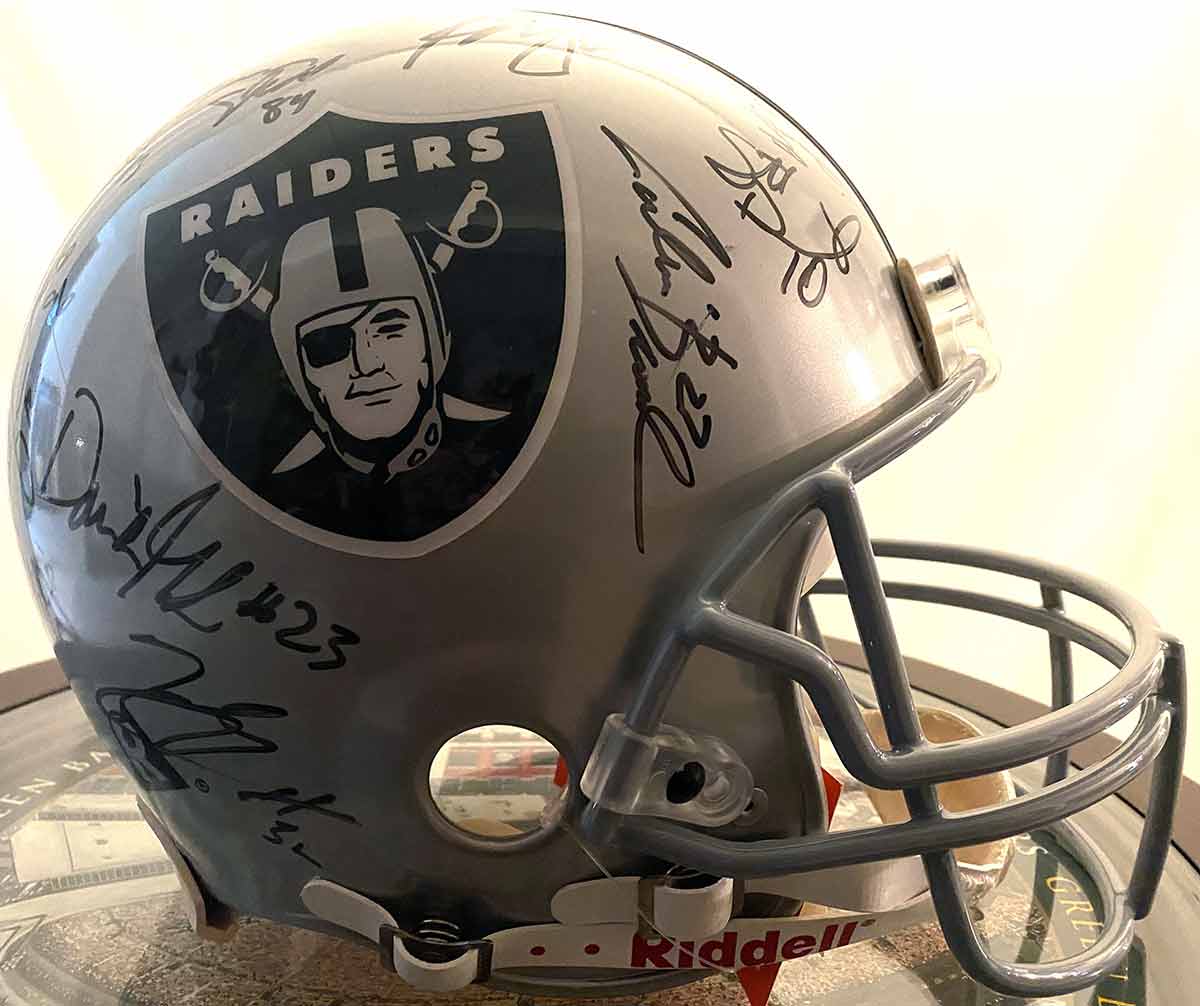 Tim Brown Autographed/Signed Oakland Raiders Riddell Authentic NFL Hel –  SPORTSCRACK